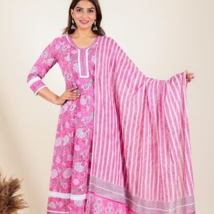 Pink Floral Kurta set for Women