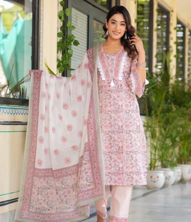 Pink cotton Kurta set for Women