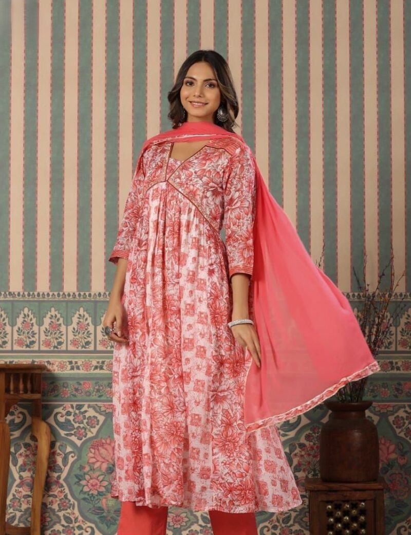 Red Alia Cut Kurta set for Women