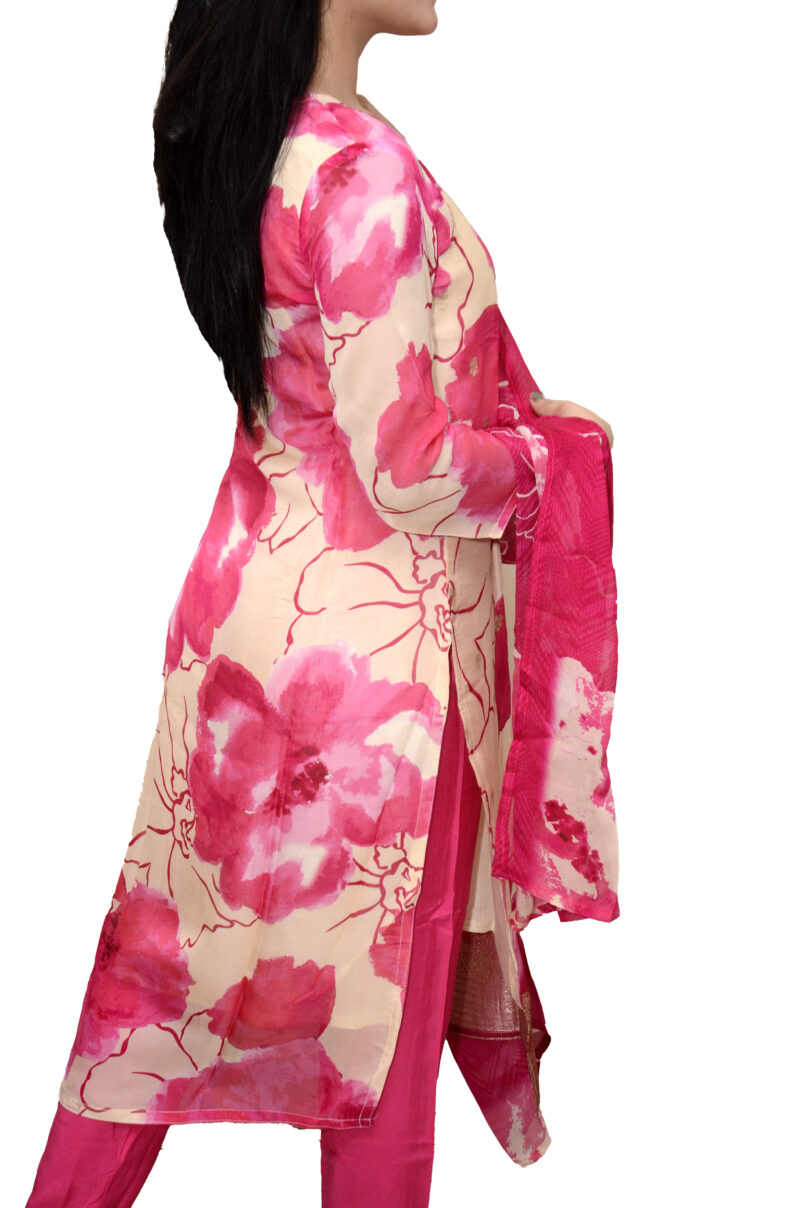 Pink Foral Crepe Kurta Set and Pant with Dupatta