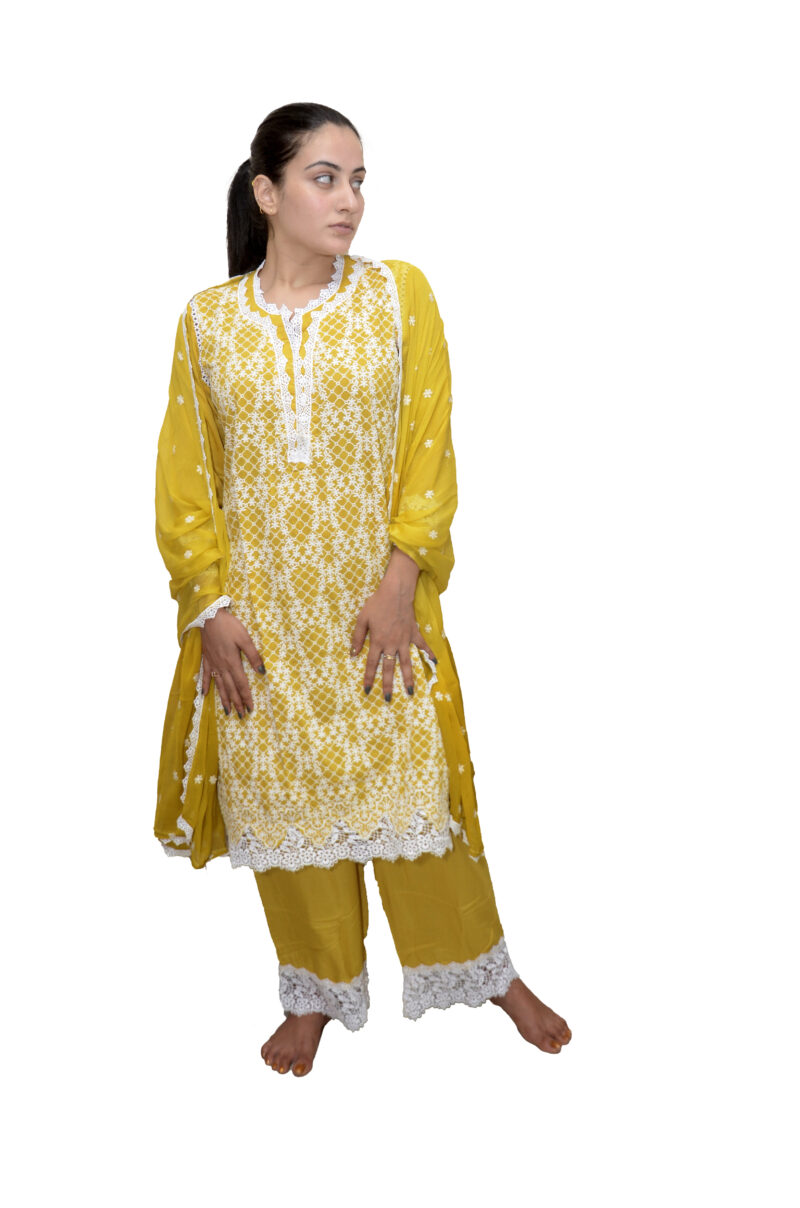 Women's Cotton Thread Embroidery Kurta Set eith Dupatta