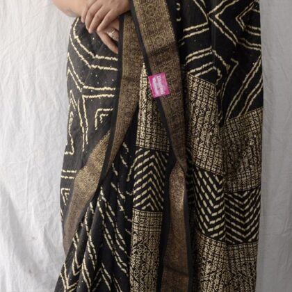 Vichitra silk saree