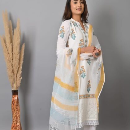 White Cotton Kurta set For Women 